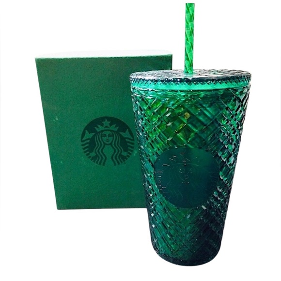 🆕🔥 CUTE STARBUCKS RARE COLOR PLASTIC TUMBLER WITH REUSABLE STRAW SIZE GRANDE - Picture 1 of 2